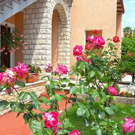 Fuer 2 Personen Ca 30 Qm In Novigrad, Istrien Istrische Riviera Karpinjan